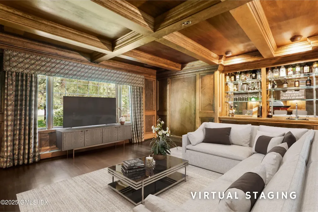 6 Reynwood Manor Greenwich CT 06831