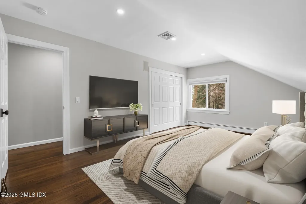 6 Reynwood Manor Greenwich CT 06831