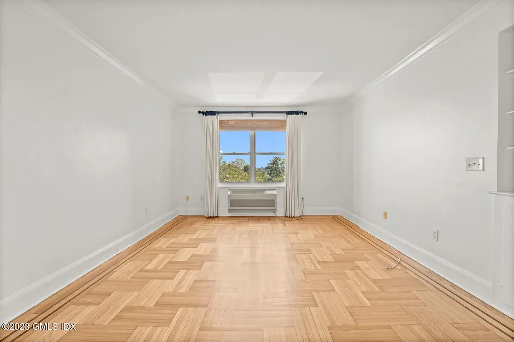 25 W Elm Street Greenwich CT 06830