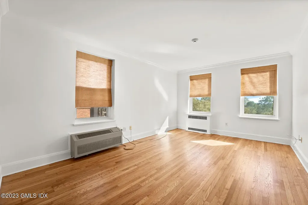 25 W Elm Street Greenwich CT 06830