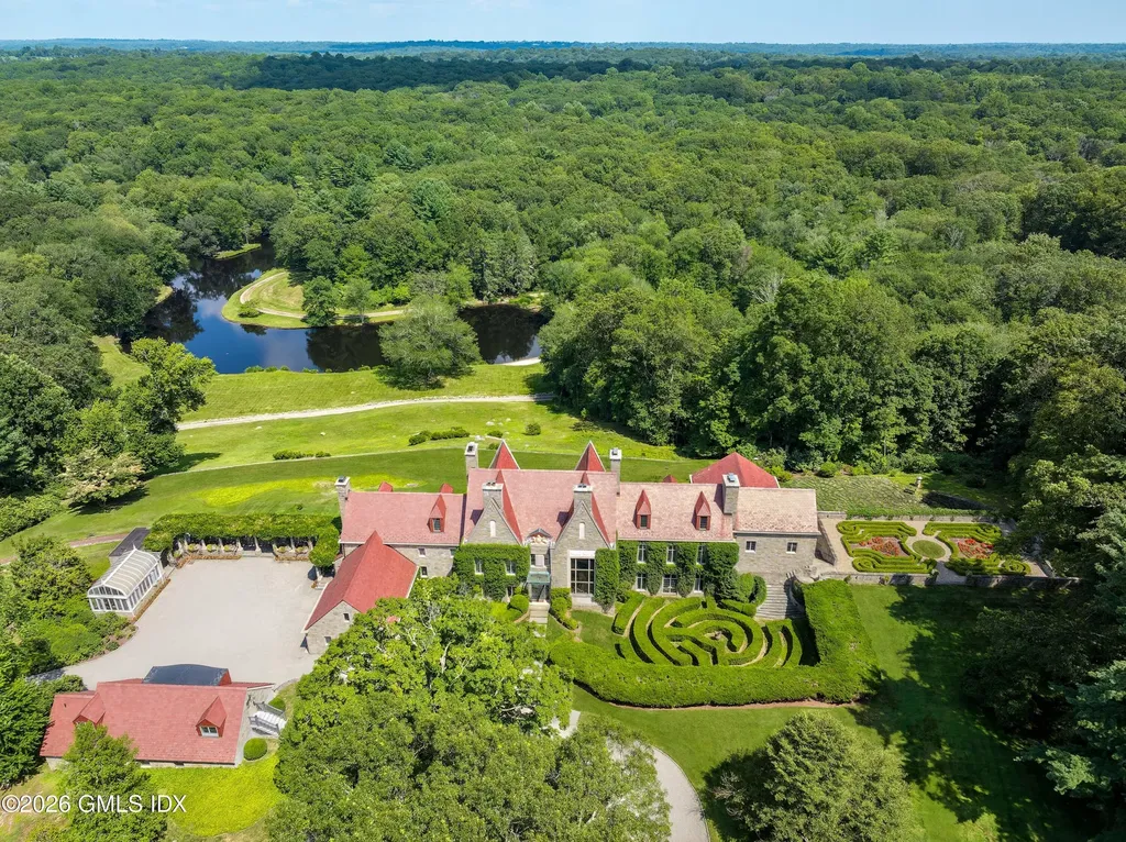 1233 Rock Rimmon Road Stamford CT 06903