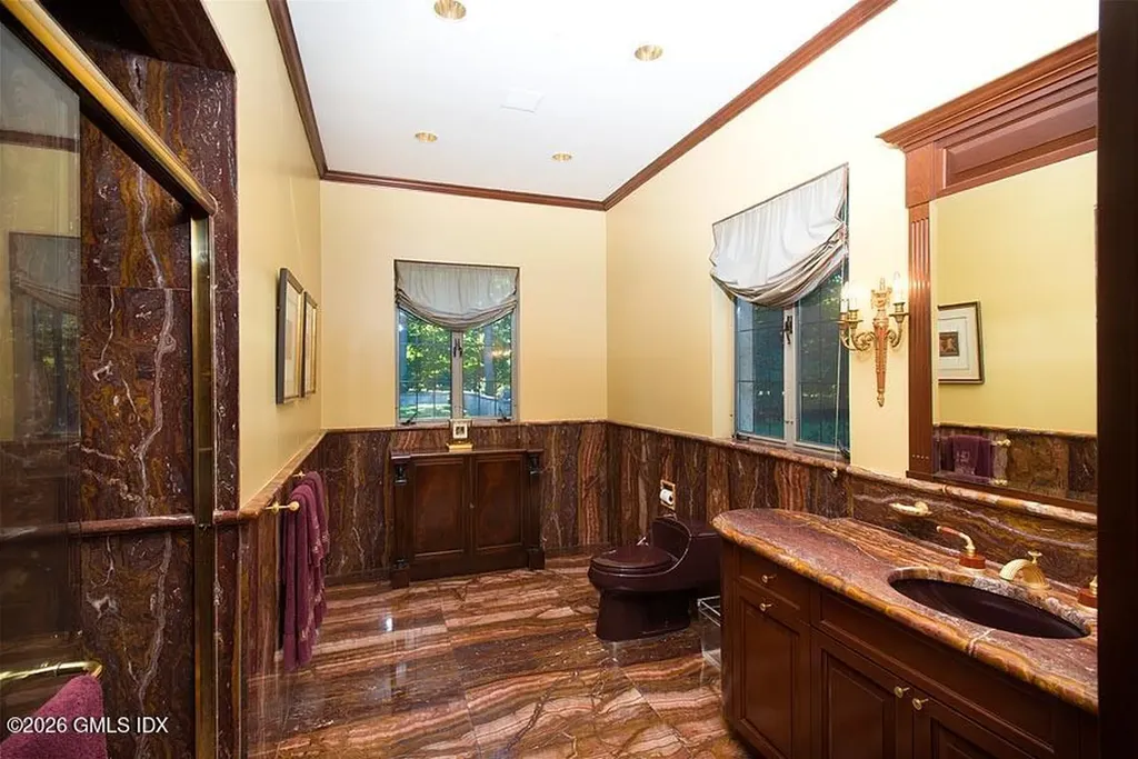 1233 Rock Rimmon Road Stamford CT 06903