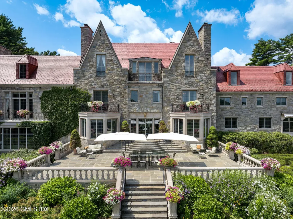 1233 Rock Rimmon Road Stamford CT 06903