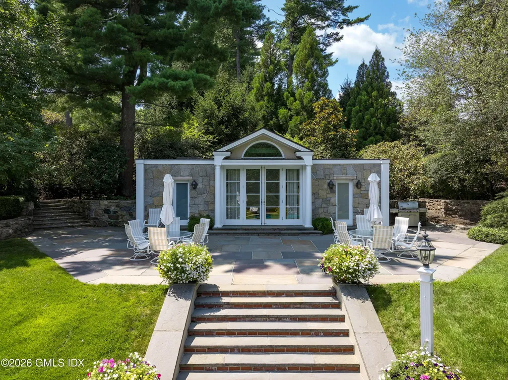 1233 Rock Rimmon Road Stamford CT 06903