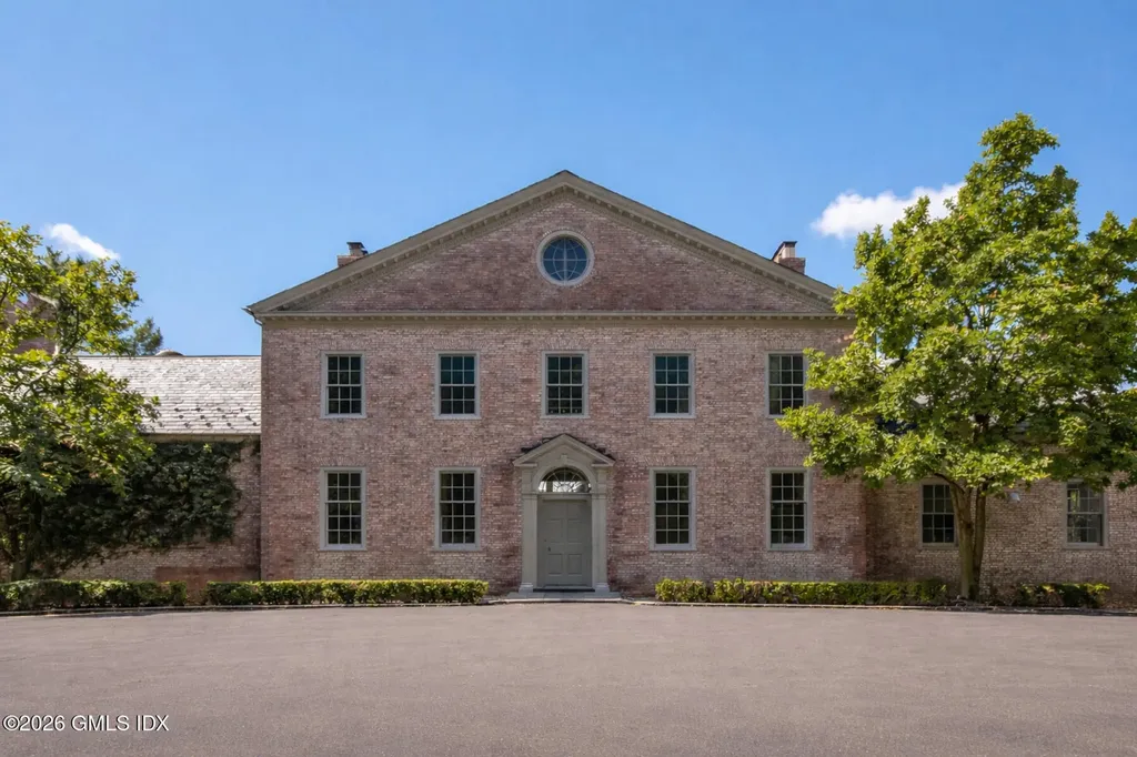 188 Round Hill Road Greenwich CT 06831