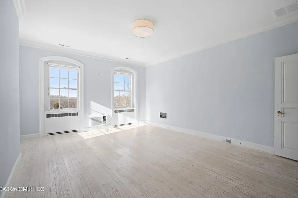 188 Round Hill Road Greenwich CT 06831