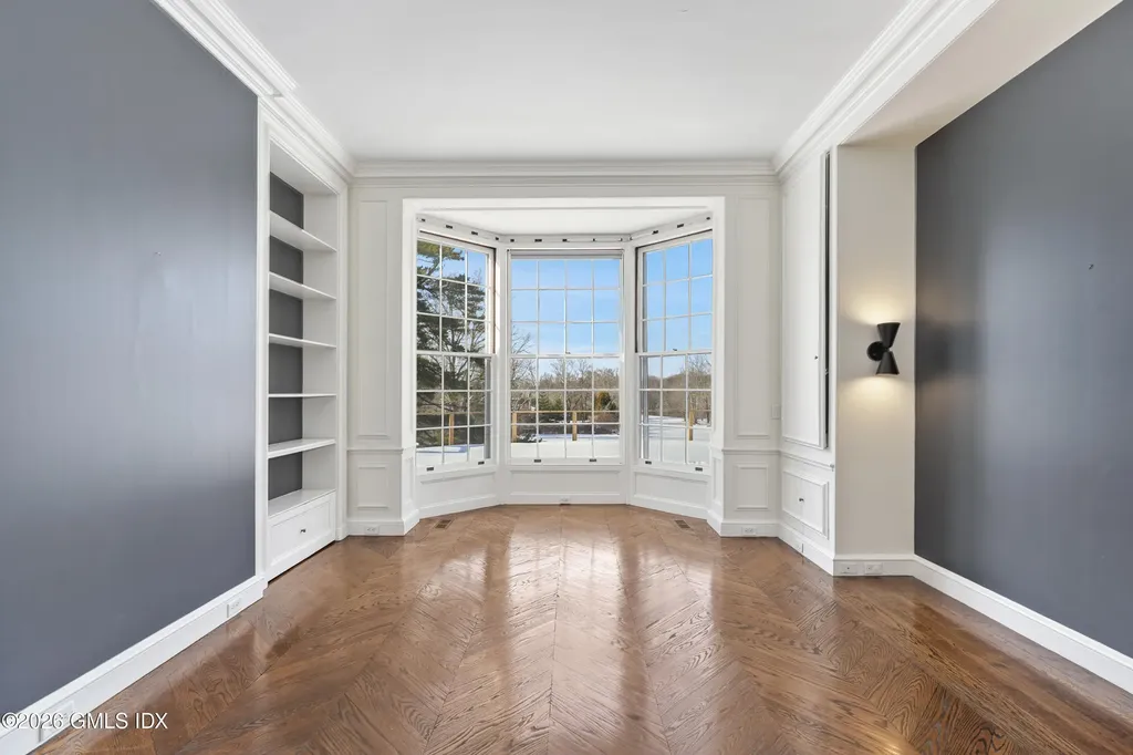 188 Round Hill Road Greenwich CT 06831