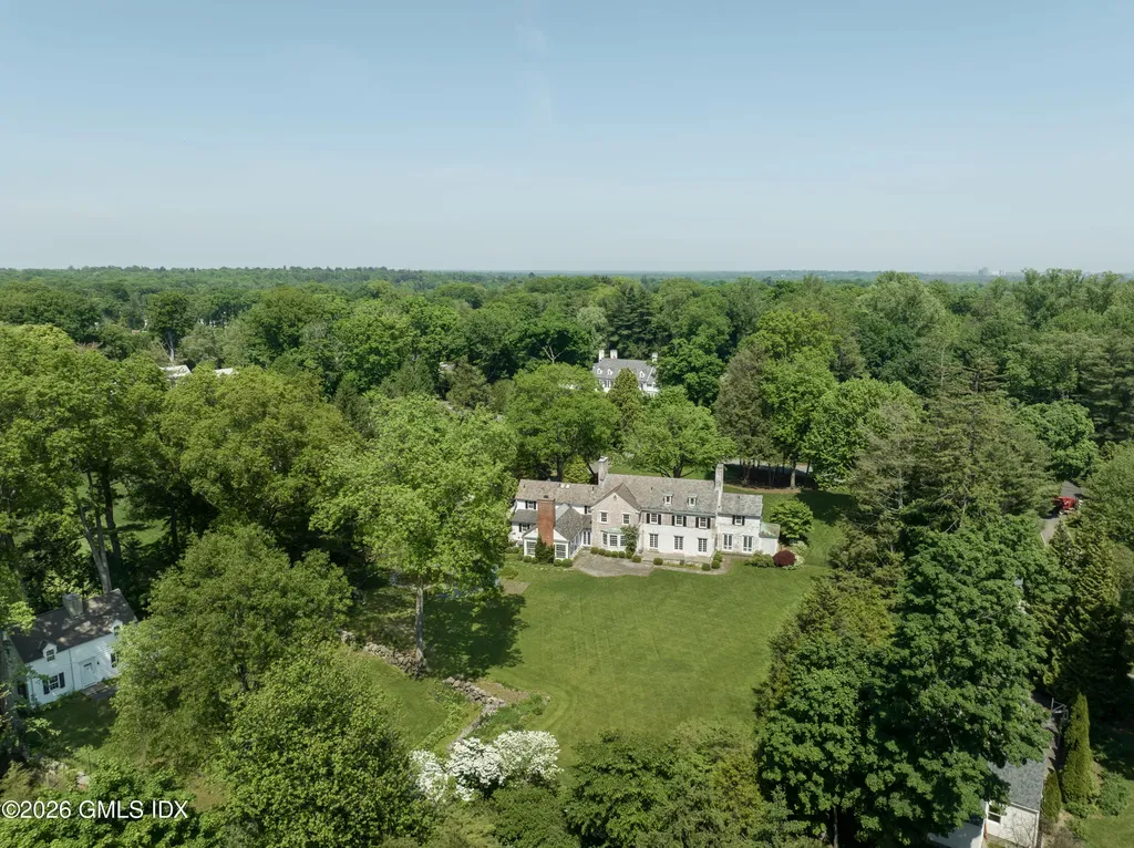 12 Woodside Road Greenwich CT 06830