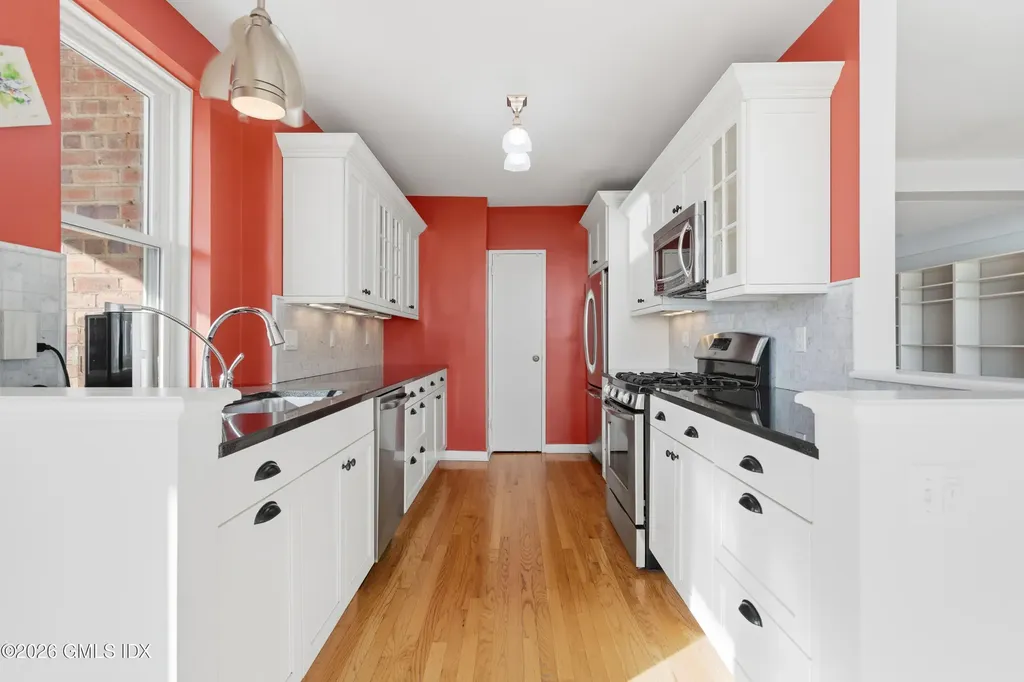 3 Putnam Hill Greenwich CT 06830