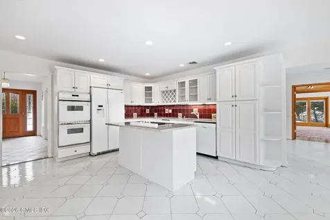 115 N Stonehedge Drive Greenwich CT 06831