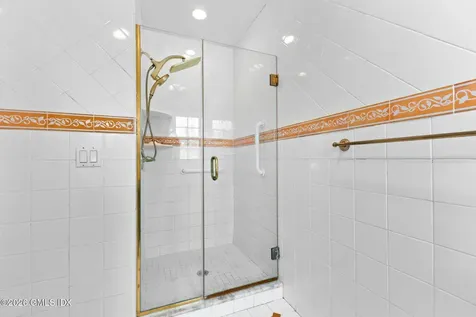 115 N Stonehedge Drive Greenwich CT 06831