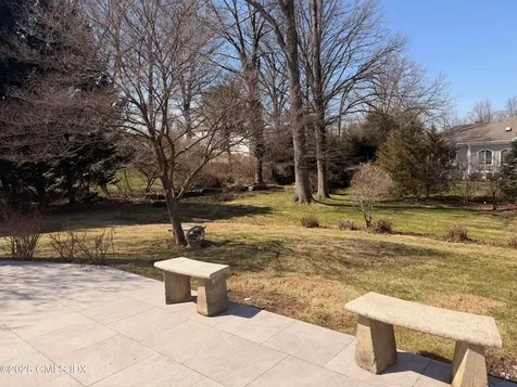 115 N Stonehedge Drive Greenwich CT 06831