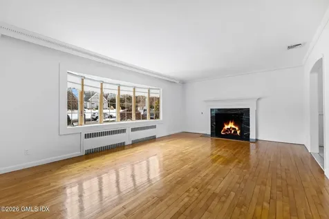 115 N Stonehedge Drive Greenwich CT 06831