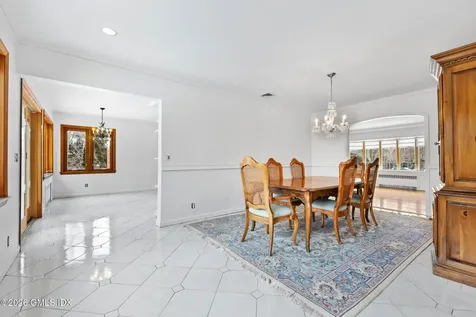 115 N Stonehedge Drive Greenwich CT 06831