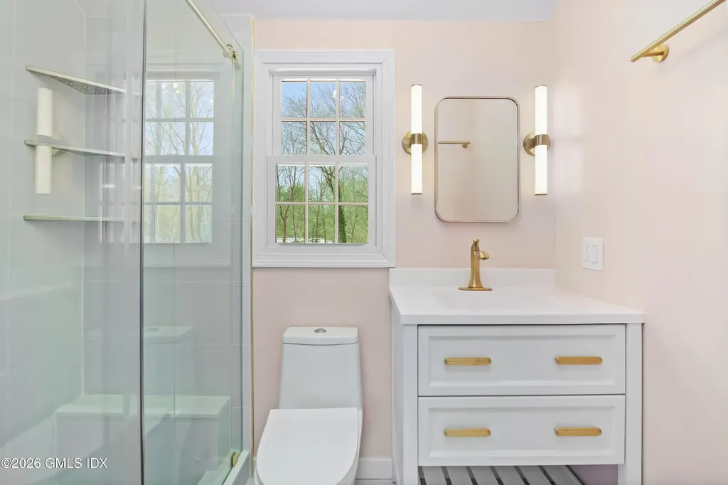 364 Cedar Hill Greenwich CT 06830