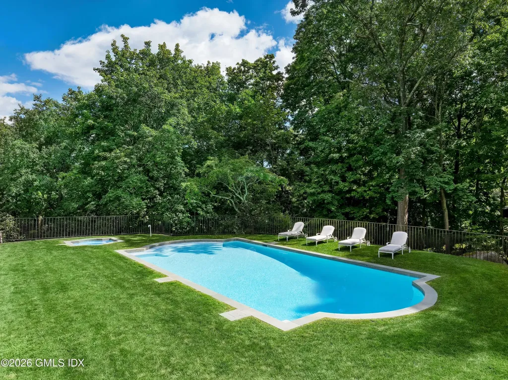 364 Cedar Hill Greenwich CT 06830