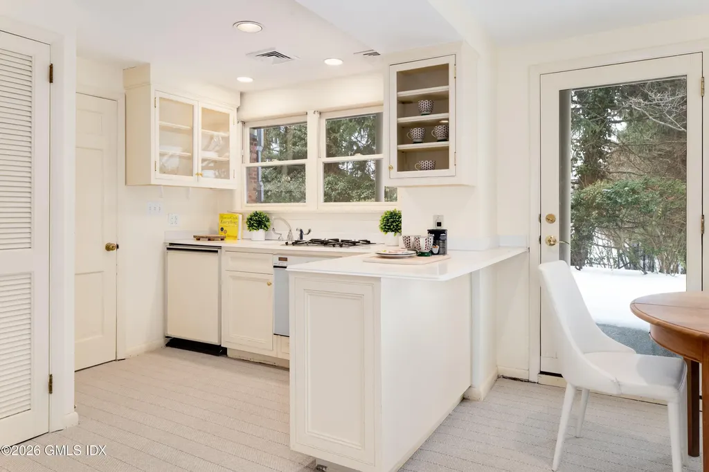 44 & 40 Mayo Avenue Greenwich CT 06830