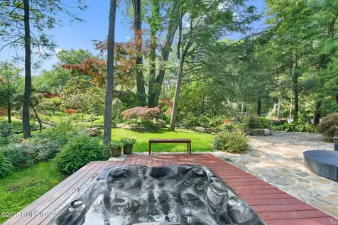 21 Hycliff Road Greenwich CT 06831