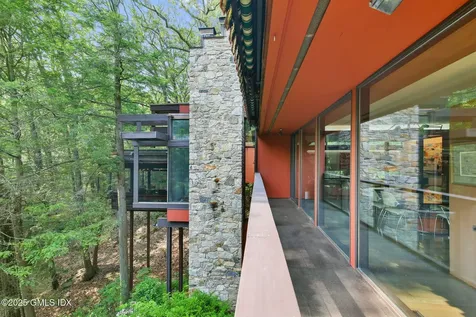 21 Hycliff Road Greenwich CT 06831