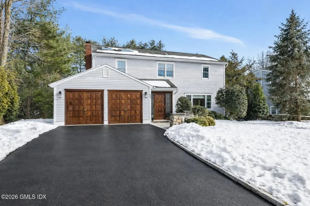 98 Hillcrest Park Road Cos Cob CT 06807