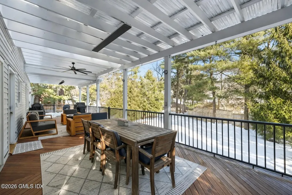 98 Hillcrest Park Road Cos Cob CT 06807