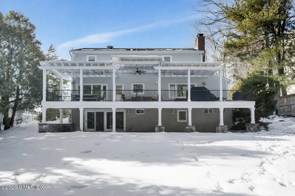 98 Hillcrest Park Road Cos Cob CT 06807