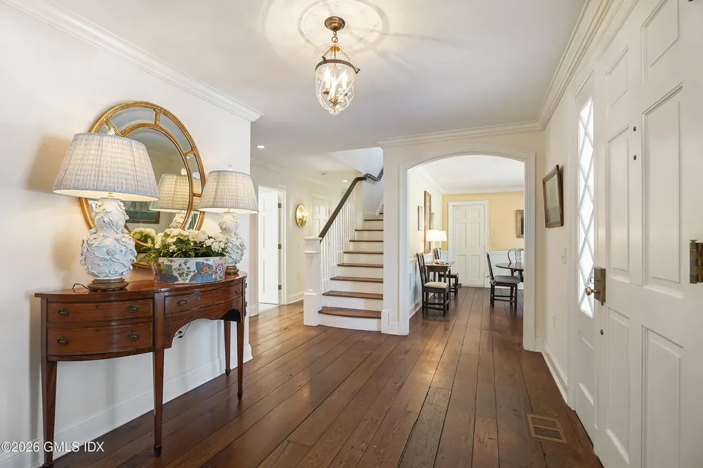 14 Pinecroft Road Greenwich CT 06830