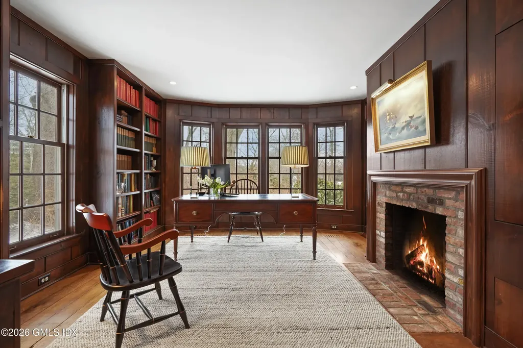 14 Pinecroft Road Greenwich CT 06830