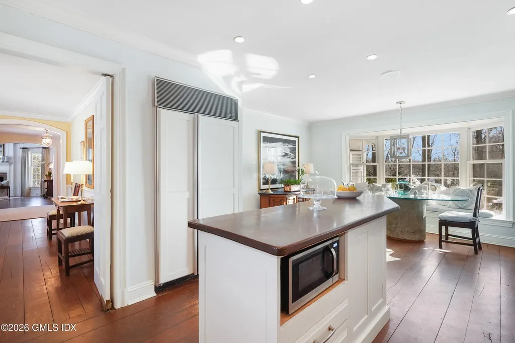 14 Pinecroft Road Greenwich CT 06830