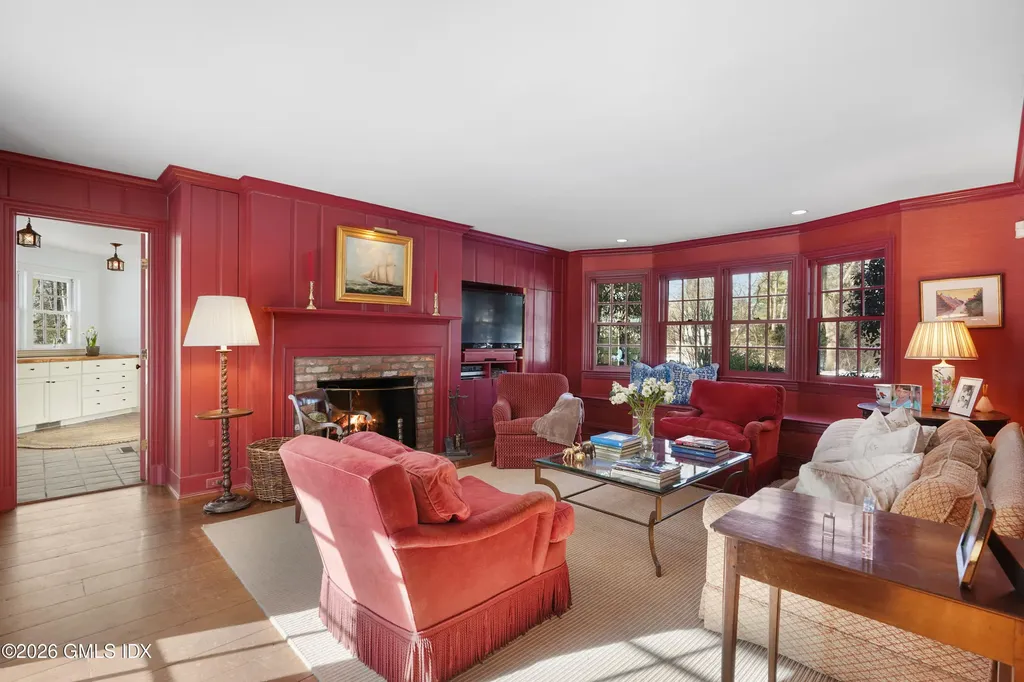 14 Pinecroft Road Greenwich CT 06830