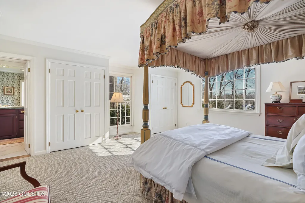 14 Pinecroft Road Greenwich CT 06830