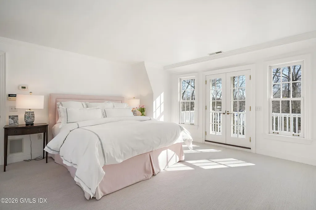 14 Pinecroft Road Greenwich CT 06830