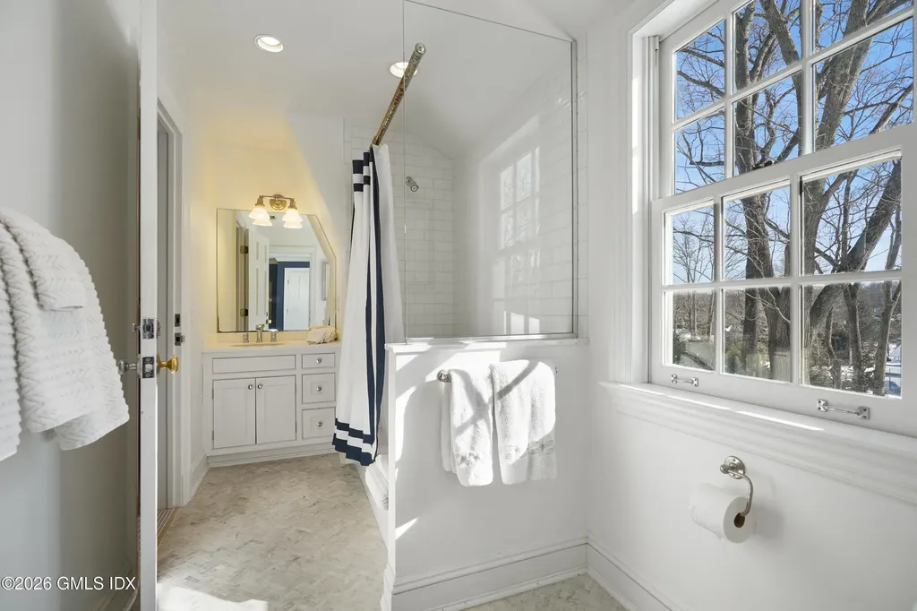 14 Pinecroft Road Greenwich CT 06830