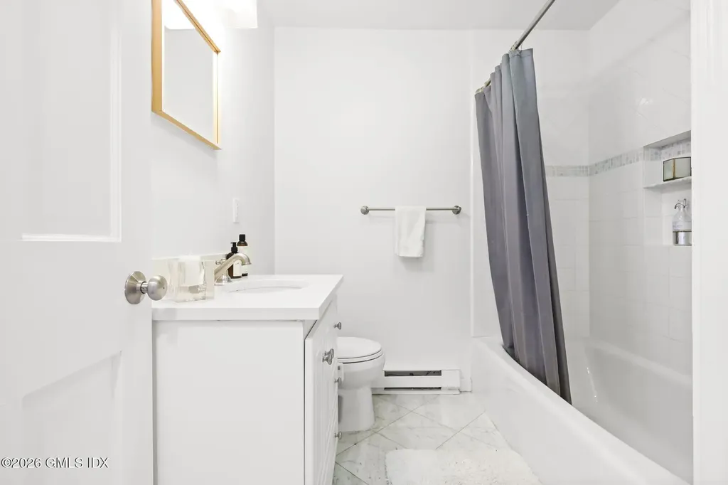 52 Valleywood Road Cos Cob CT 06807