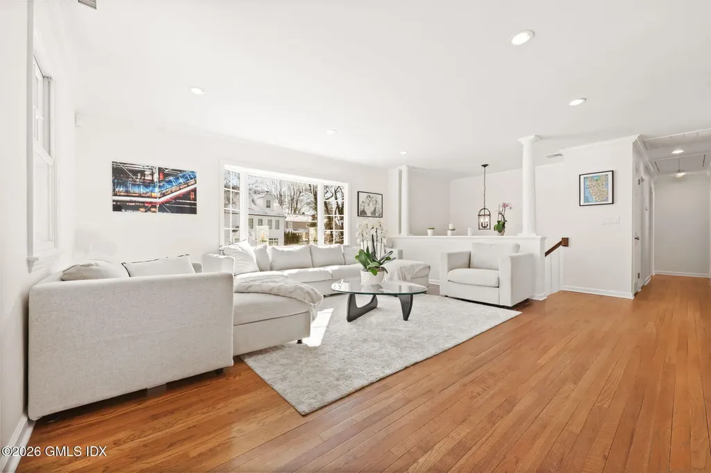 52 Valleywood Road Cos Cob CT 06807