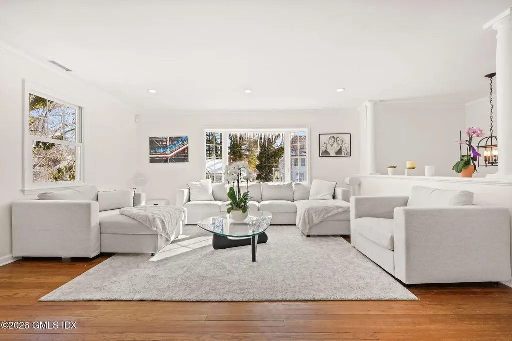 52 Valleywood Road Cos Cob CT 06807