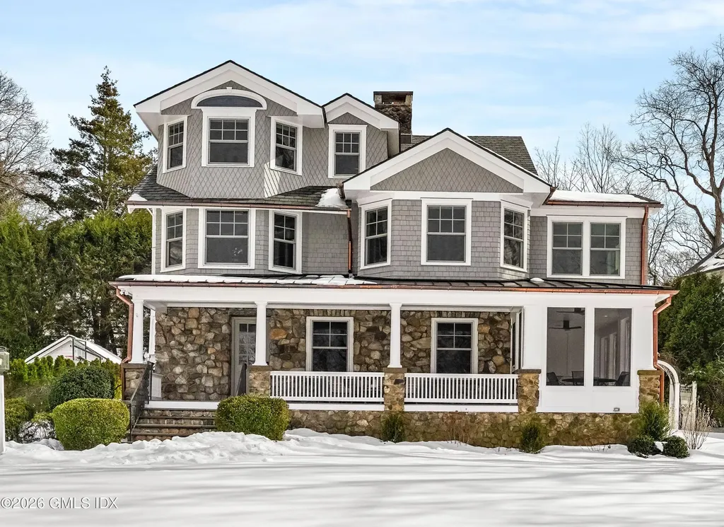 21 Lake Drive Riverside CT 06878