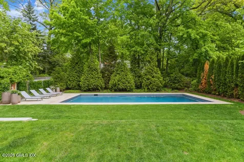 7 Indian Head Road Riverside CT 06878