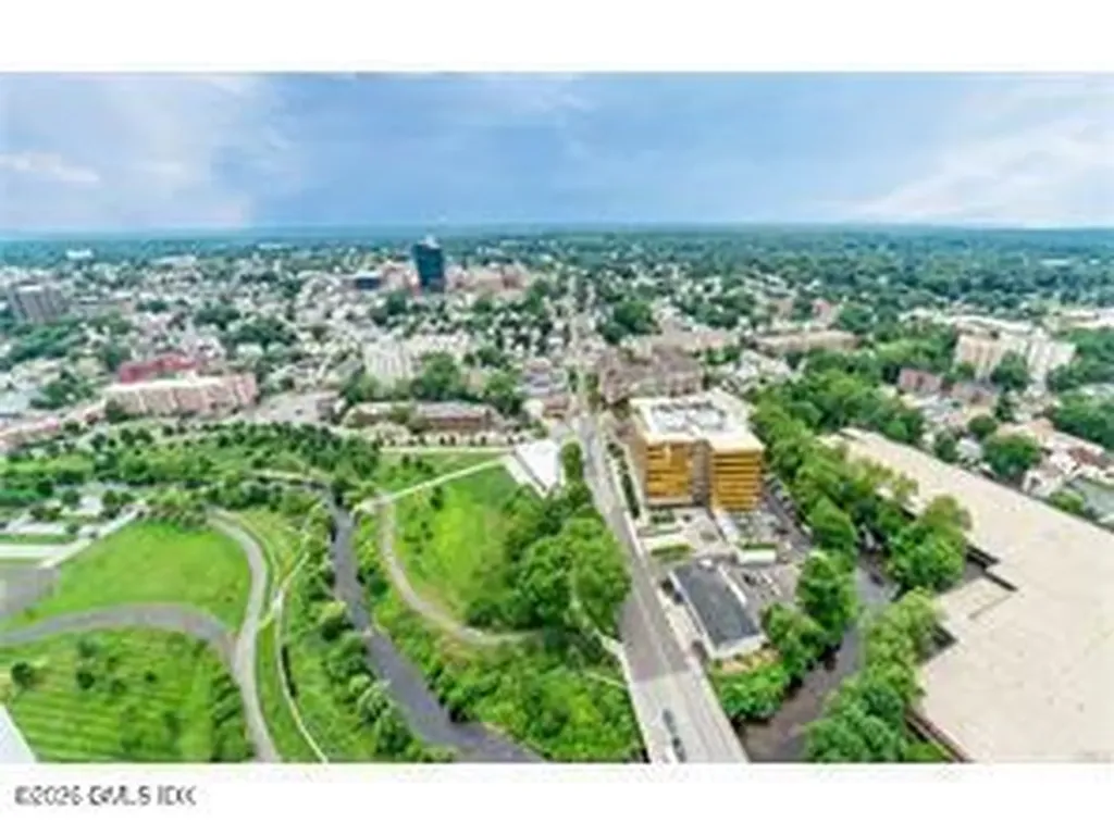 1 Broad Street Stamford CT 06901