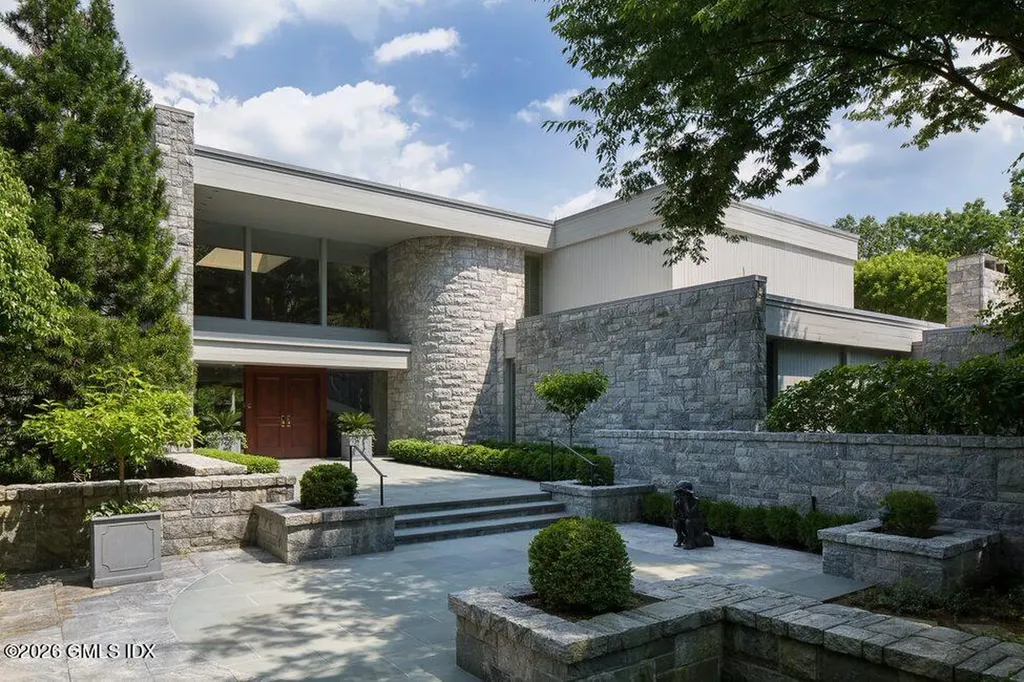 38 Partridge Hollow Road Greenwich CT 06831