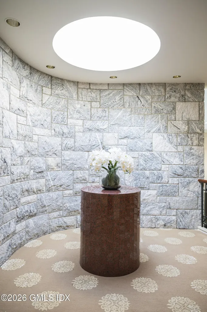 38 Partridge Hollow Road Greenwich CT 06831