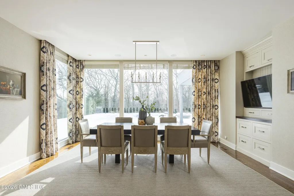 38 Partridge Hollow Road Greenwich CT 06831