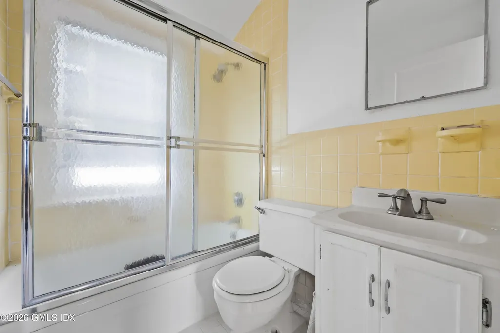 23 Thornhill Road Riverside CT 06878