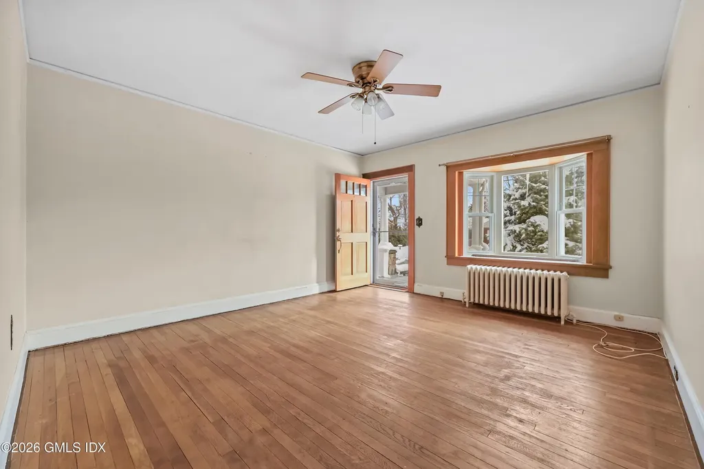 23 Thornhill Road Riverside CT 06878