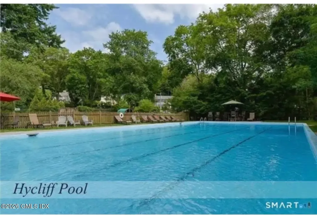 5 Halliwell Drive Stamford CT 06902