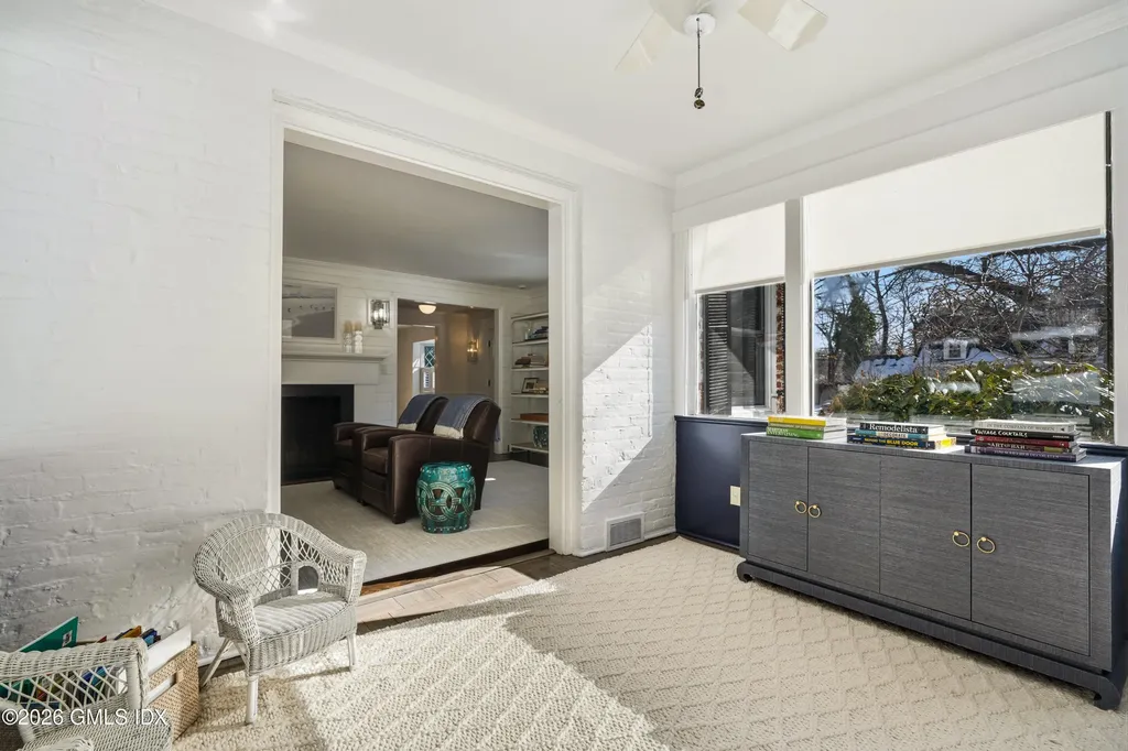 5 Halliwell Drive Stamford CT 06902