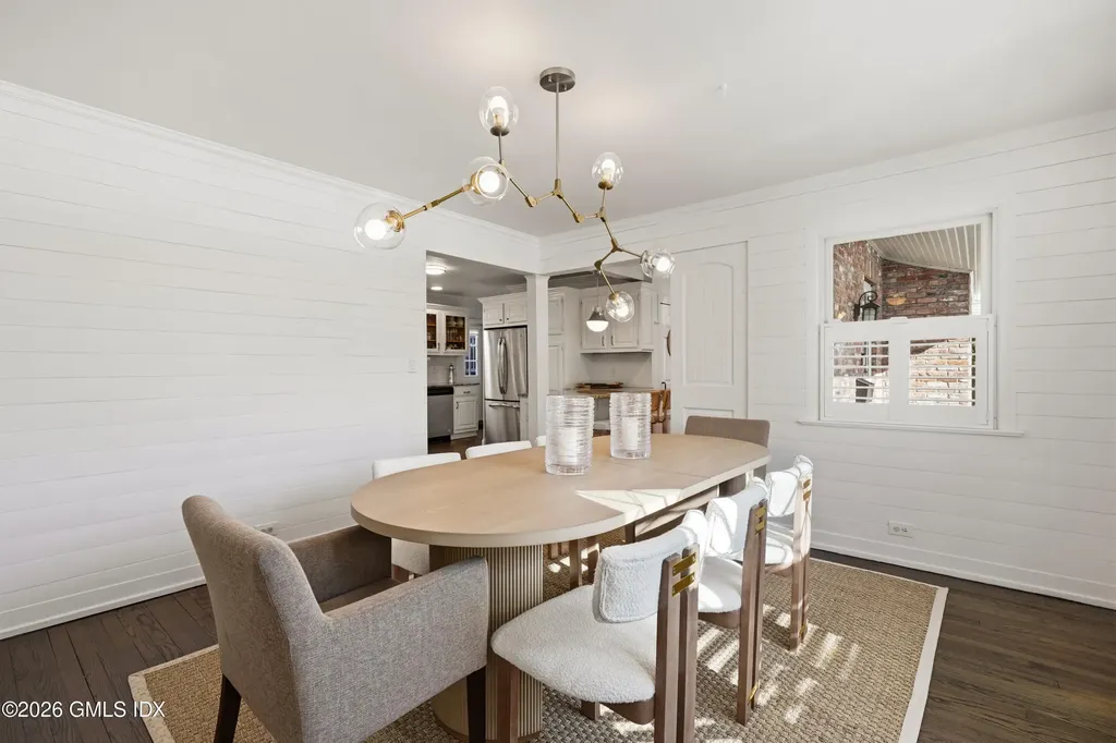 5 Halliwell Drive Stamford CT 06902