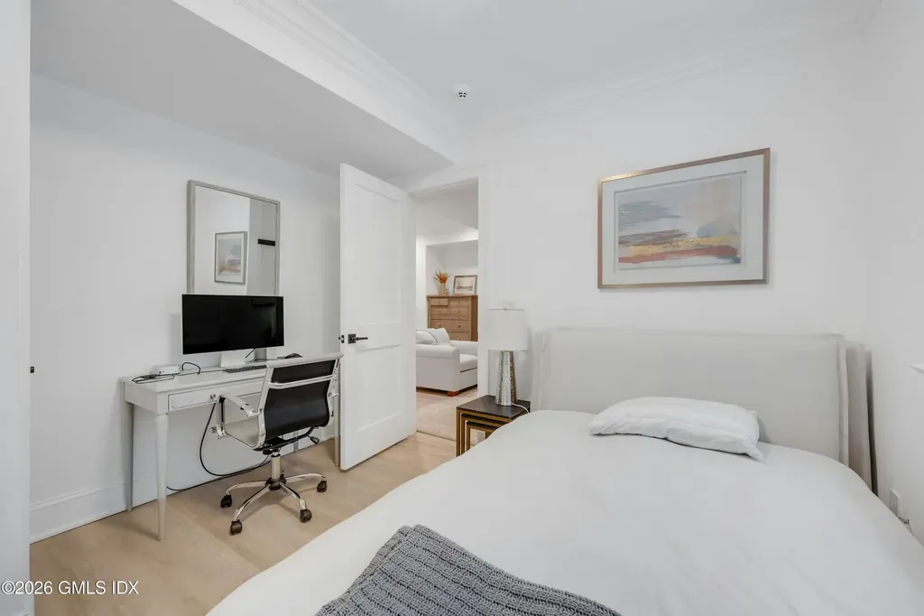 103 Connecticut Avenue Greenwich CT 06830