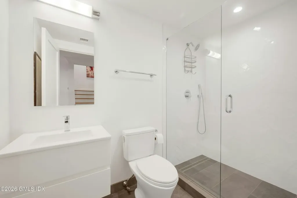 103 Connecticut Avenue Greenwich CT 06830