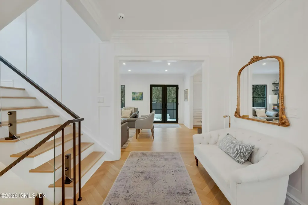 103 Connecticut Avenue Greenwich CT 06830